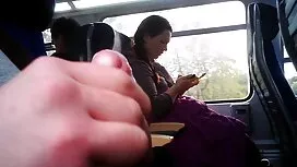 Три молодих порно бе ...