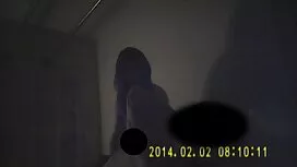 Голодний чоловік сма ...