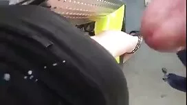 Дівчата домінують бе ...